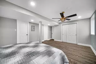 1035 Clinton St, Gary, IN 46406 - Photo 9