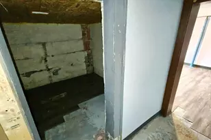 3839 Roche St, Hobart, IN 46342 - Photo 33