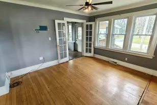 3839 Roche St, Hobart, IN 46342 - Photo 7