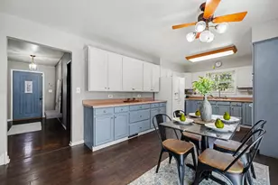 1904 Sherman St, Schererville, IN 46375 - Photo 5