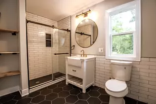 105 S Bower St, Knox, IN 46534 - Photo 9