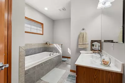 6950 Prairie Run Avenue, Portage, IN 46368 - Photo 29