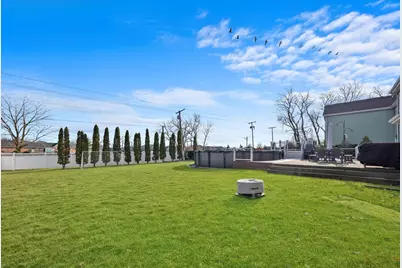 9925 Whitehall Garden, Munster, IN 46321 - Photo 21