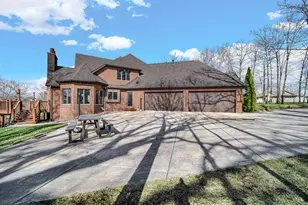 10170 White Oak Ave, Saint John, IN 46373 - Photo 3