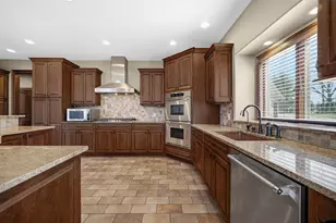 10170 White Oak Ave, Saint John, IN 46373 - Photo 15