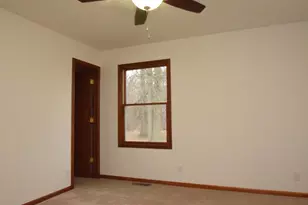 2130-2132 Westchester Ave, Chesterton, IN 46304 - Photo 11