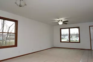 2130-2132 Westchester Ave, Chesterton, IN 46304 - Photo 13