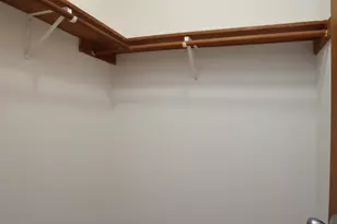 2130-2132 Westchester Ave, Chesterton, IN 46304 - Photo 7