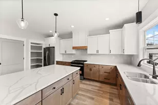 1719 Atchison Ave, Whiting, IN 46394 - Photo 11