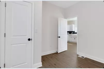 2057 Pennsylvania Street, Gary, IN 46407 - Photo 9