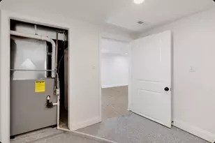 2057 Pennsylvania St, Gary, IN 46407 - Photo 21