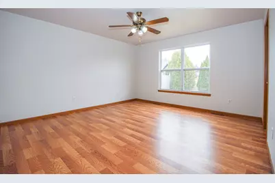 1709 Daisy Street SE, Demotte, IN 46310 - Photo 11