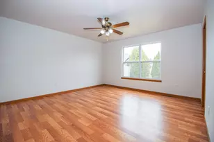 1709 Daisy St SE, Demotte, IN 46310 - Photo 11