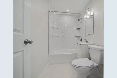 613 N Ashland Avenue, Michigan City, IN 46360 - Photo 9