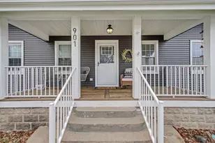 901 Campbell St, Valparaiso, IN 46385 - Photo 29