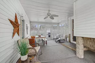 901 Campbell St, Valparaiso, IN 46385 - Photo 27