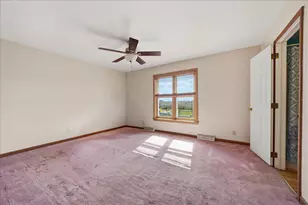 1551 Gilleevan Dr, Valparaiso, IN 46385 - Photo 11