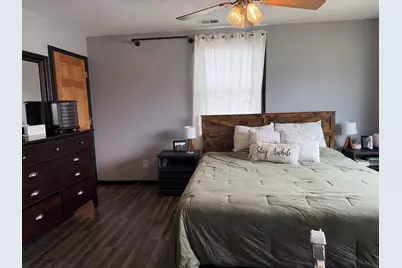 133 E Pine Street, Wheatfield, IN 46392 - Photo 17