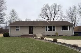 133 E Pine St, Wheatfield, IN 46392 - Photo 1