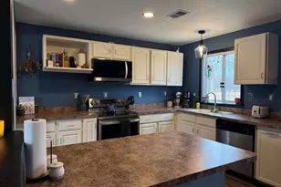 133 E Pine St, Wheatfield, IN 46392 - Photo 13