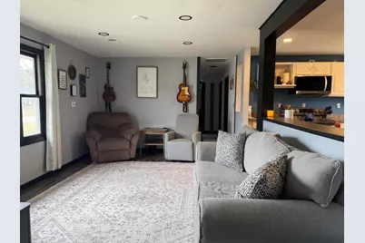 133 E Pine Street, Wheatfield, IN 46392 - Photo 9