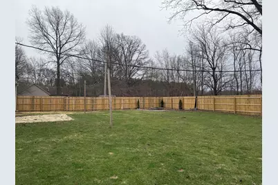 133 E Pine Street, Wheatfield, IN 46392 - Photo 33