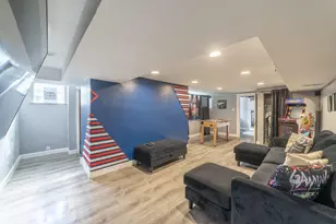 314 Cleveland St, Gary, IN 46404 - Photo 27