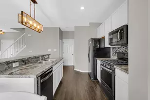 452 Greenbrier Ln, Lowell, IN 46356 - Photo 7