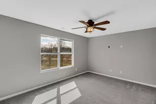 452 Greenbrier Ln, Lowell, IN 46356 - Photo 15