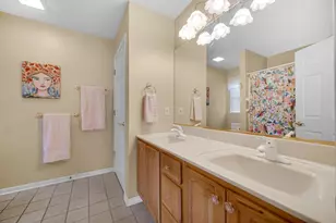 2045 Briarwood Ln, Highland, IN 46322 - Photo 11