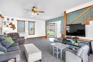 115 W Monroe St, Goodland, IN 47948 - Photo 17