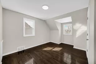 357 Taft Pl, Gary, IN 46404 - Photo 11