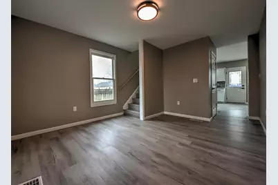 206 1/2 Ohio Street, La Porte, IN 46350 - Photo 5