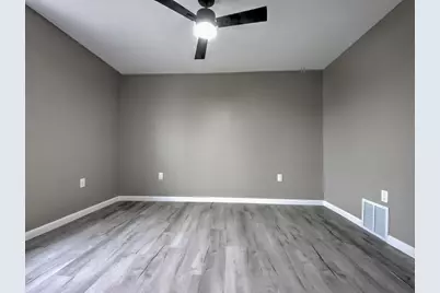 206 1/2 Ohio Street, La Porte, IN 46350 - Photo 25