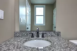 206 1/2 Ohio St, La Porte, IN 46350 - Photo 17