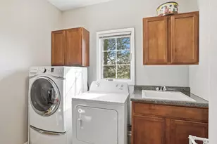 9675 Julia Dr, Saint John, IN 46373 - Photo 15