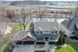 9675 Julia Dr, Saint John, IN 46373 - Photo 1