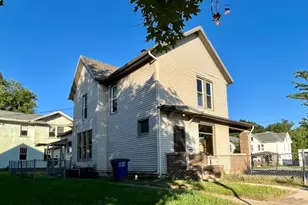 109 Lincolnway, La Porte, IN 46350 - Photo 9