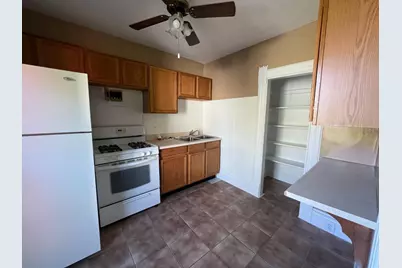 109 Lincolnway, La Porte, IN 46350 - Photo 7