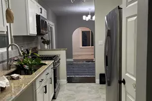 308 S Howard St, Gary, IN 46403 - Photo 13