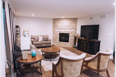 4259 W 77th Place, Merrillville, IN 46410 - Photo 3