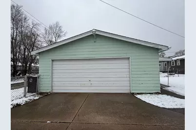 562 Dallas Street, Gary, IN 46406 - Photo 15