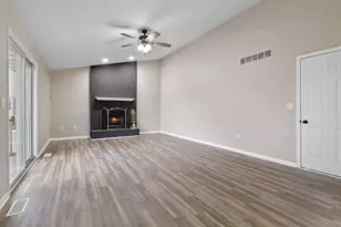 8501 Taney St, Merrillville, IN 46410 - Photo 25