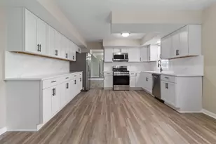 8501 Taney St, Merrillville, IN 46410 - Photo 3