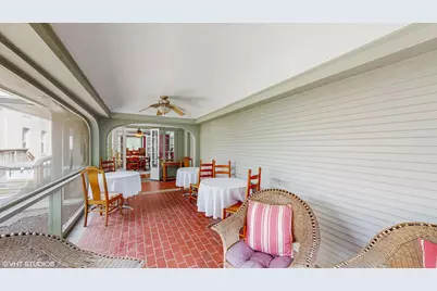 301 Washington Street, Valparaiso, IN 46383 - Photo 17