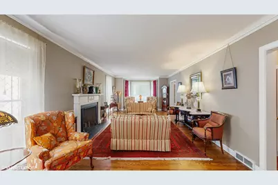 301 Washington Street, Valparaiso, IN 46383 - Photo 9