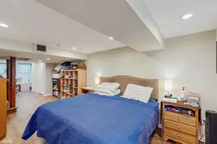 301 Washington St, Valparaiso, IN 46383 - Photo 49