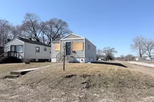 2300 Fillmore St, Gary, IN 46407 - Photo 3