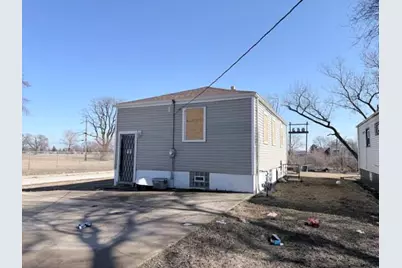 2300 Fillmore Street, Gary, IN 46407 - Photo 5