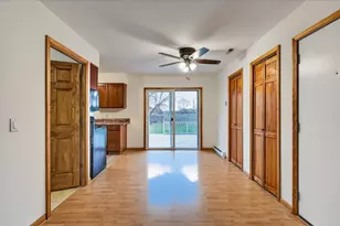 1620 Bluebird Ln, Lowell, IN 46356 - Photo 7